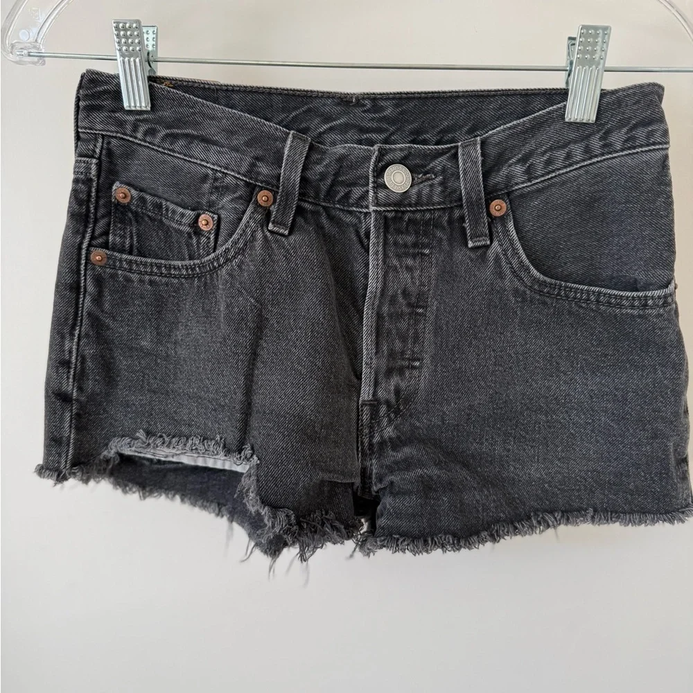 Levi’s 501 Denim Shorts Sz. 24 Black Distressed Cutoff High Rise